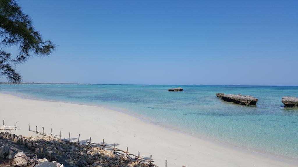 Laguna Blu - Resort Madagascar Andavadoaka Luaran gambar