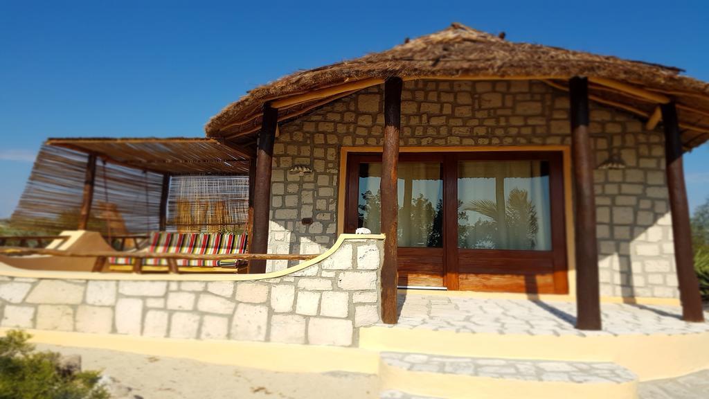 Laguna Blu - Resort Madagascar Andavadoaka Luaran gambar